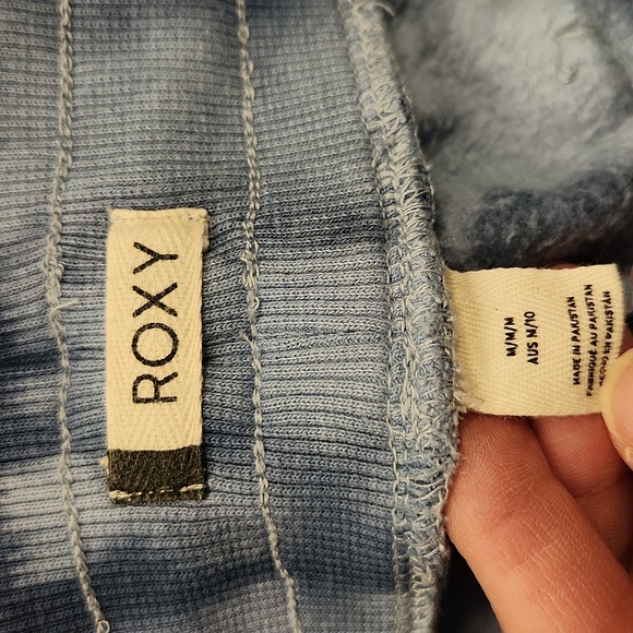 Roxy shorts - Picture 5 of 7